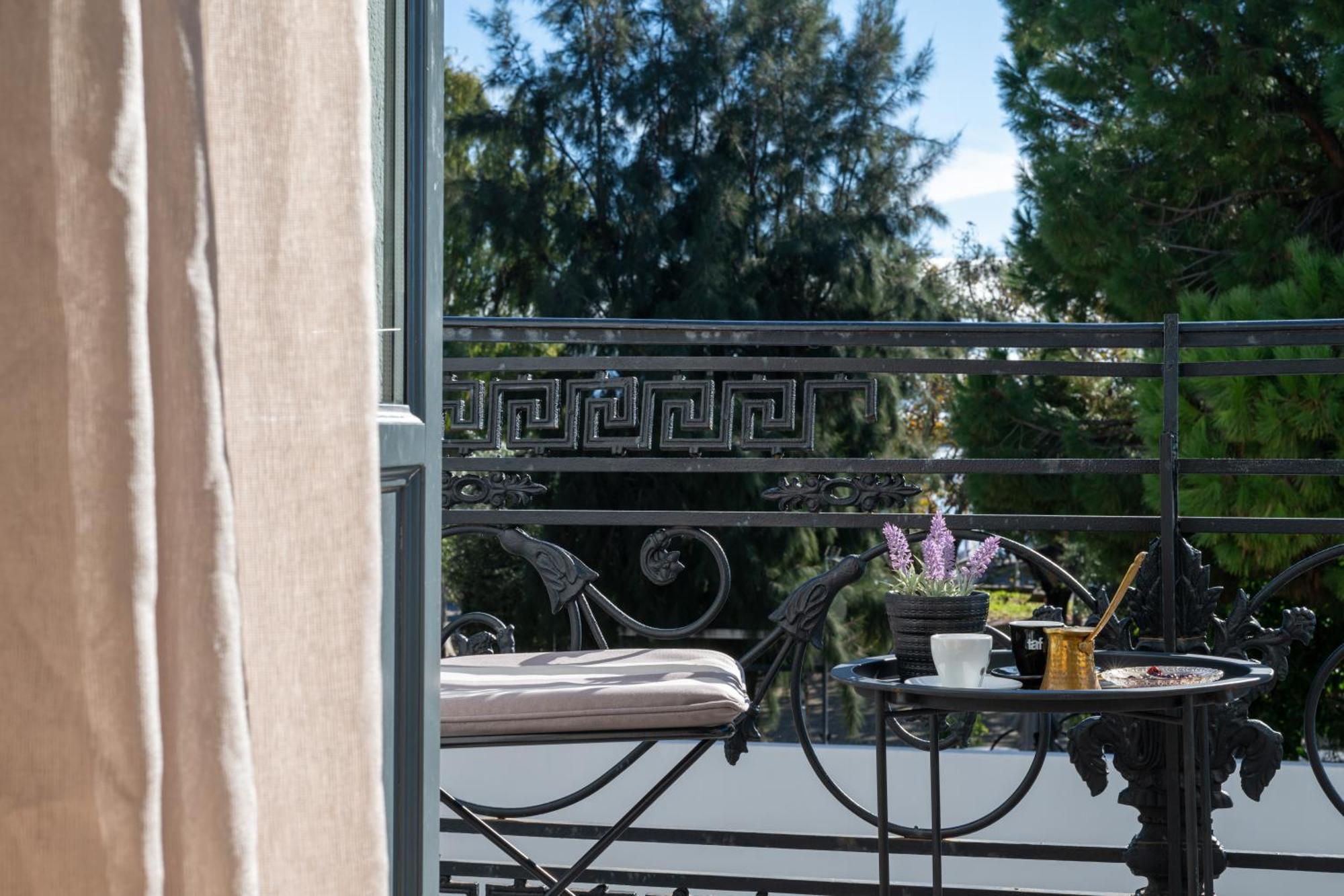 كالاماتا Panellinion Luxury Rooms المظهر الخارجي الصورة